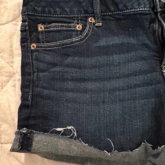 American Eagle Blue Jean Stretch Shorts Size 14 - Picture 9 of 16